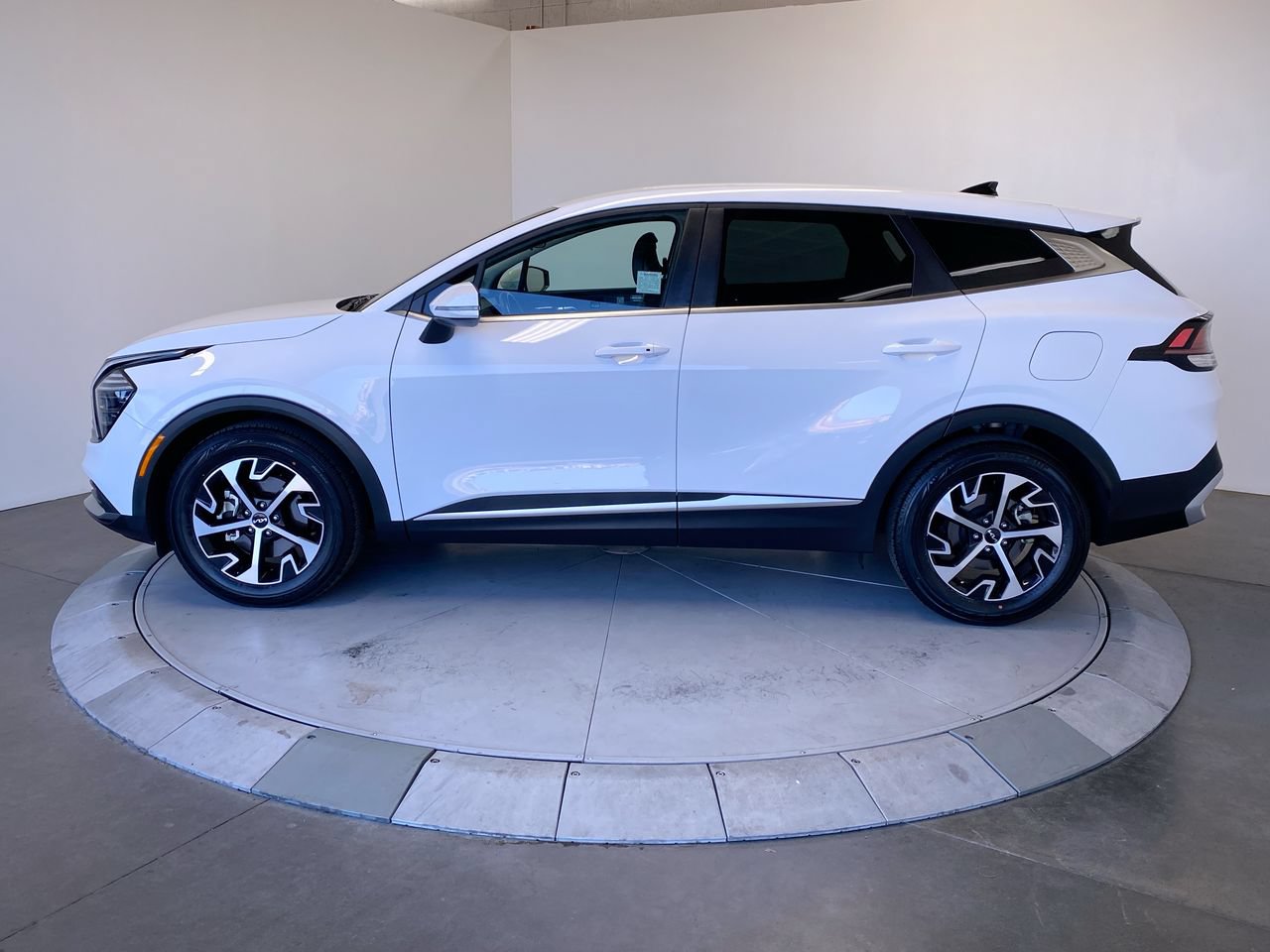 Certified 2025 Kia Sportage EX EX FWD