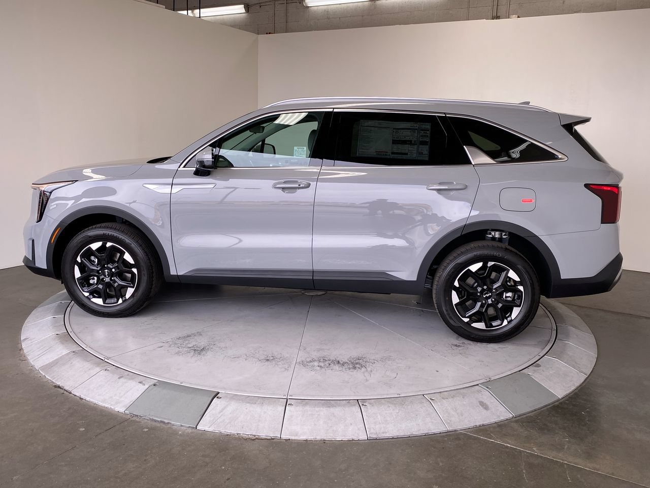 New 2026 Kia Sorento S SUV
