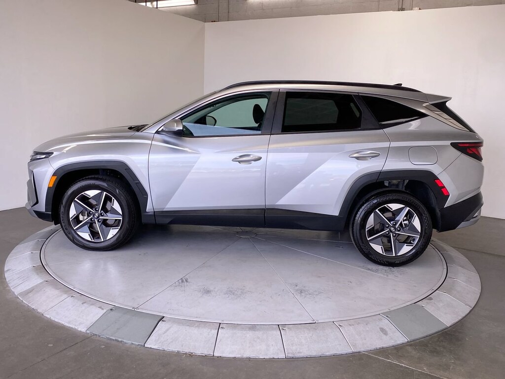 Used 2025 Hyundai Tucson SEL SEL AWD