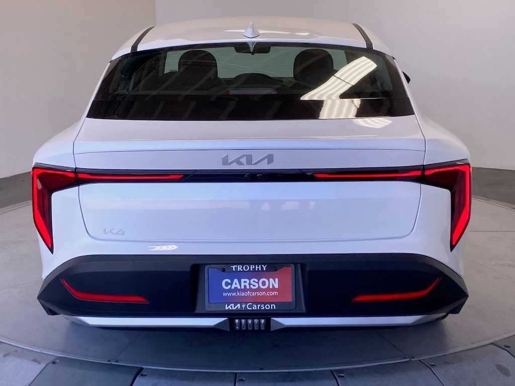 New 2026 Kia K4 LXS Sedan