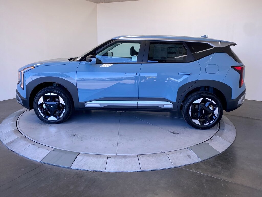 New 2027 Kia Seltos S SUV