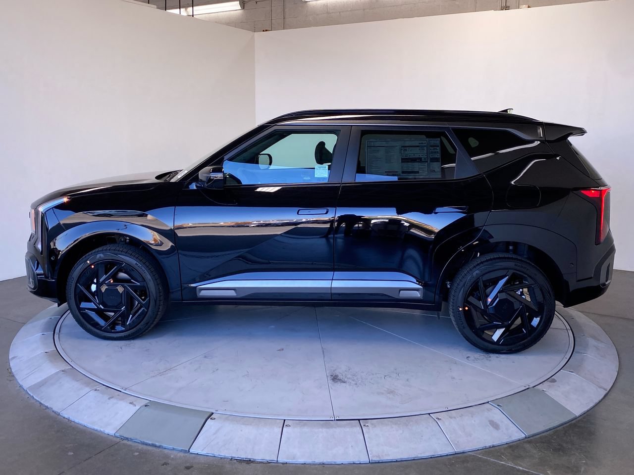 New 2027 Kia Seltos X-Line SX SUV