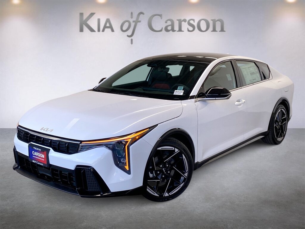 New 2026 Kia K4 GT-Line Sedan