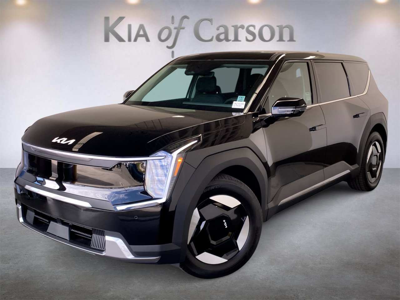 New 2026 Kia EV9 Light Long Range SUV
