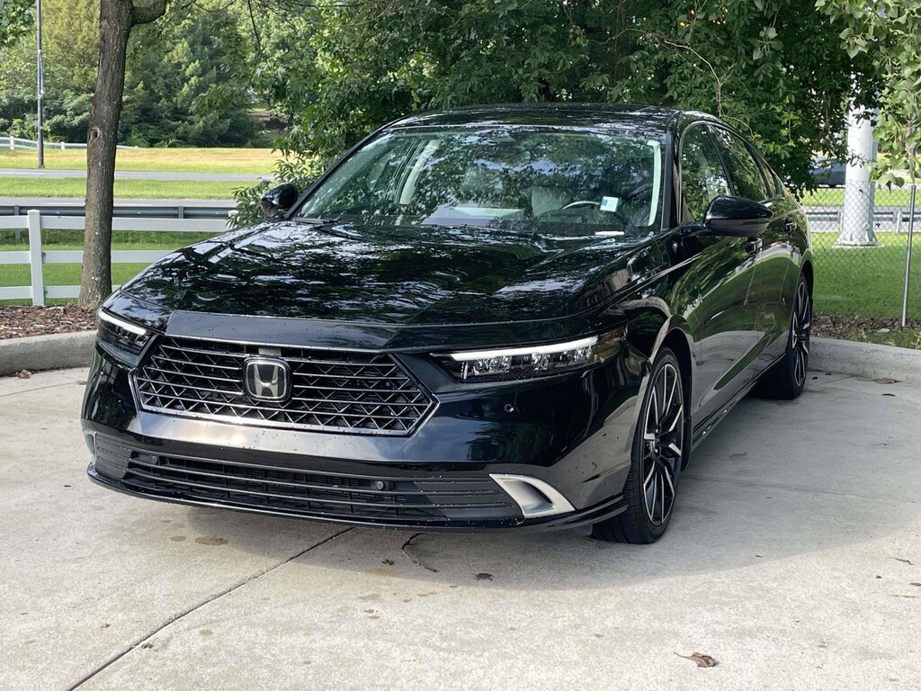 Used 2023 Honda Accord Hybrid Touring Sedan