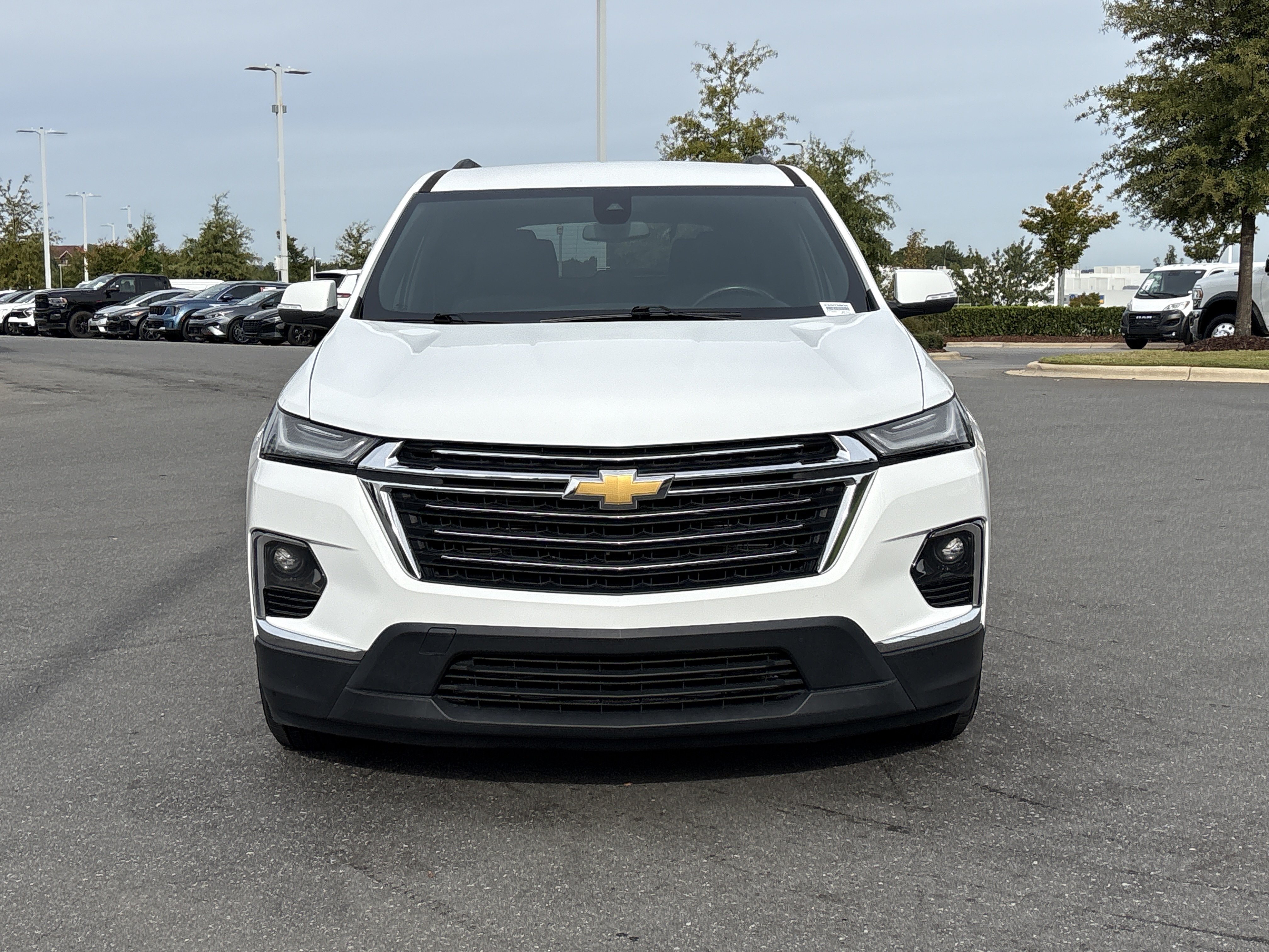 Used 2022 Chevrolet Traverse LT Cloth SUV