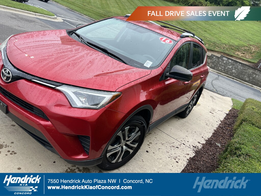 Used 2016 Toyota RAV4 LE SUV