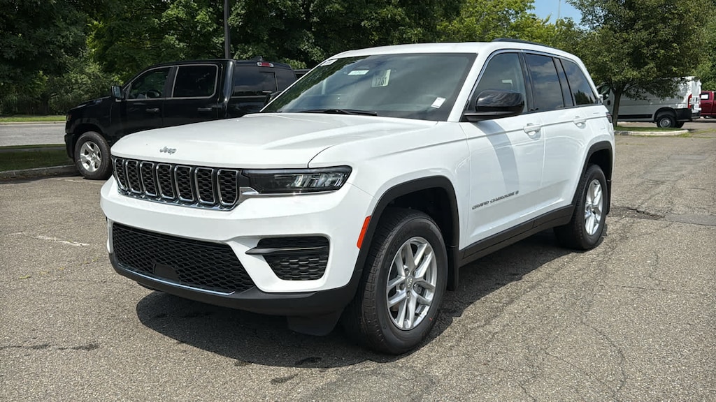 New 2026 Jeep Grand Cherokee Laredo X Laredo X 4x4