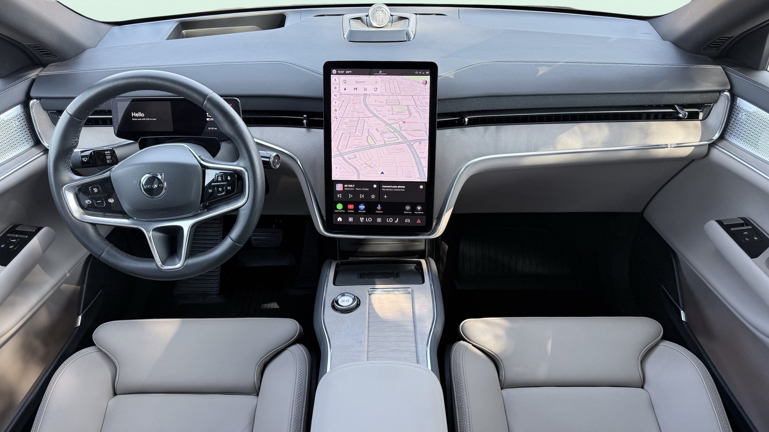 2025 Volvo EX90 2