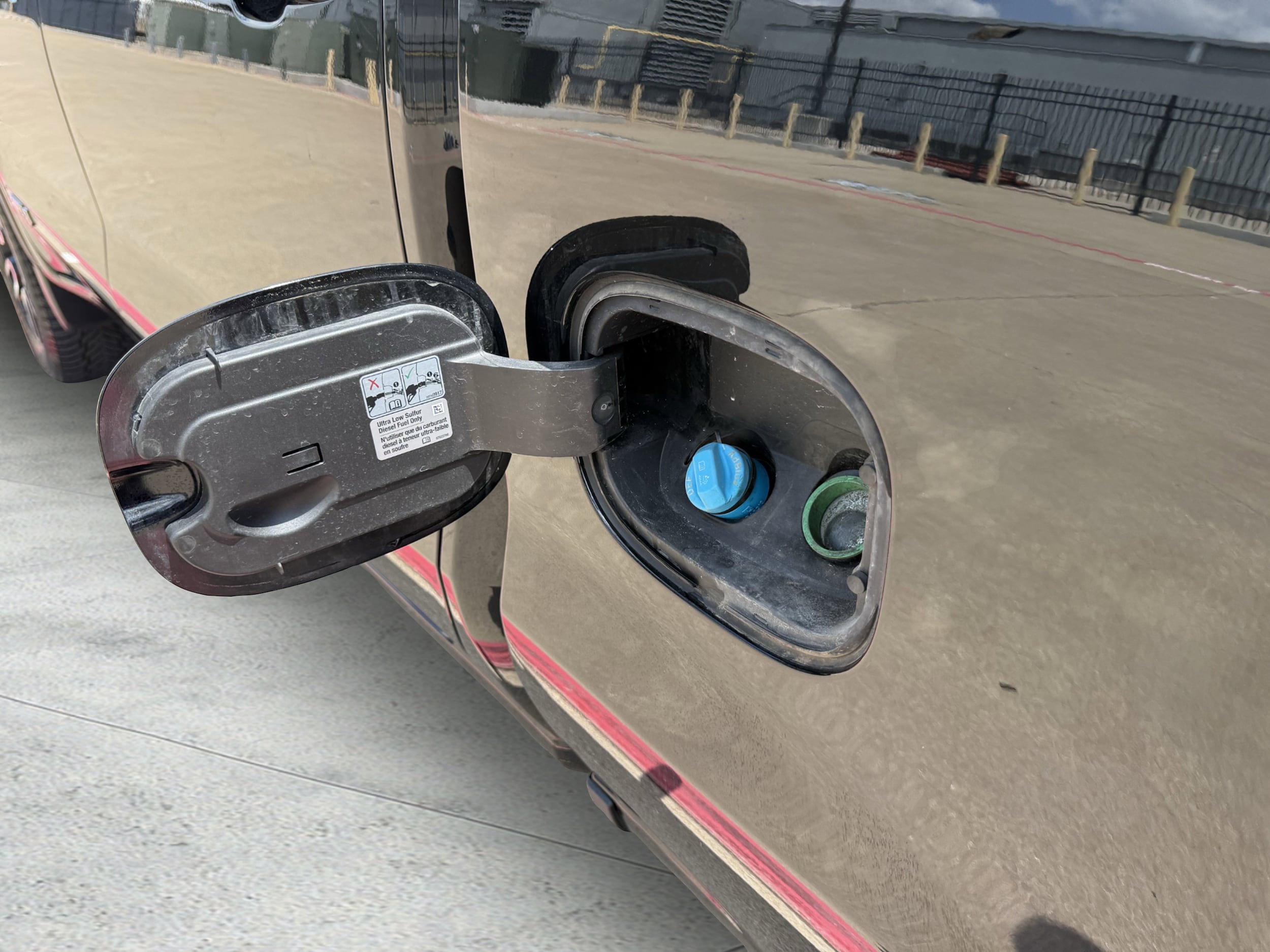 2024 GMC Sierra 1500 AT4 - Photo 17