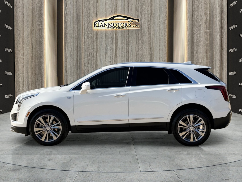 Used 2024 CADILLAC XT5 FWD Premium Luxury SUV
