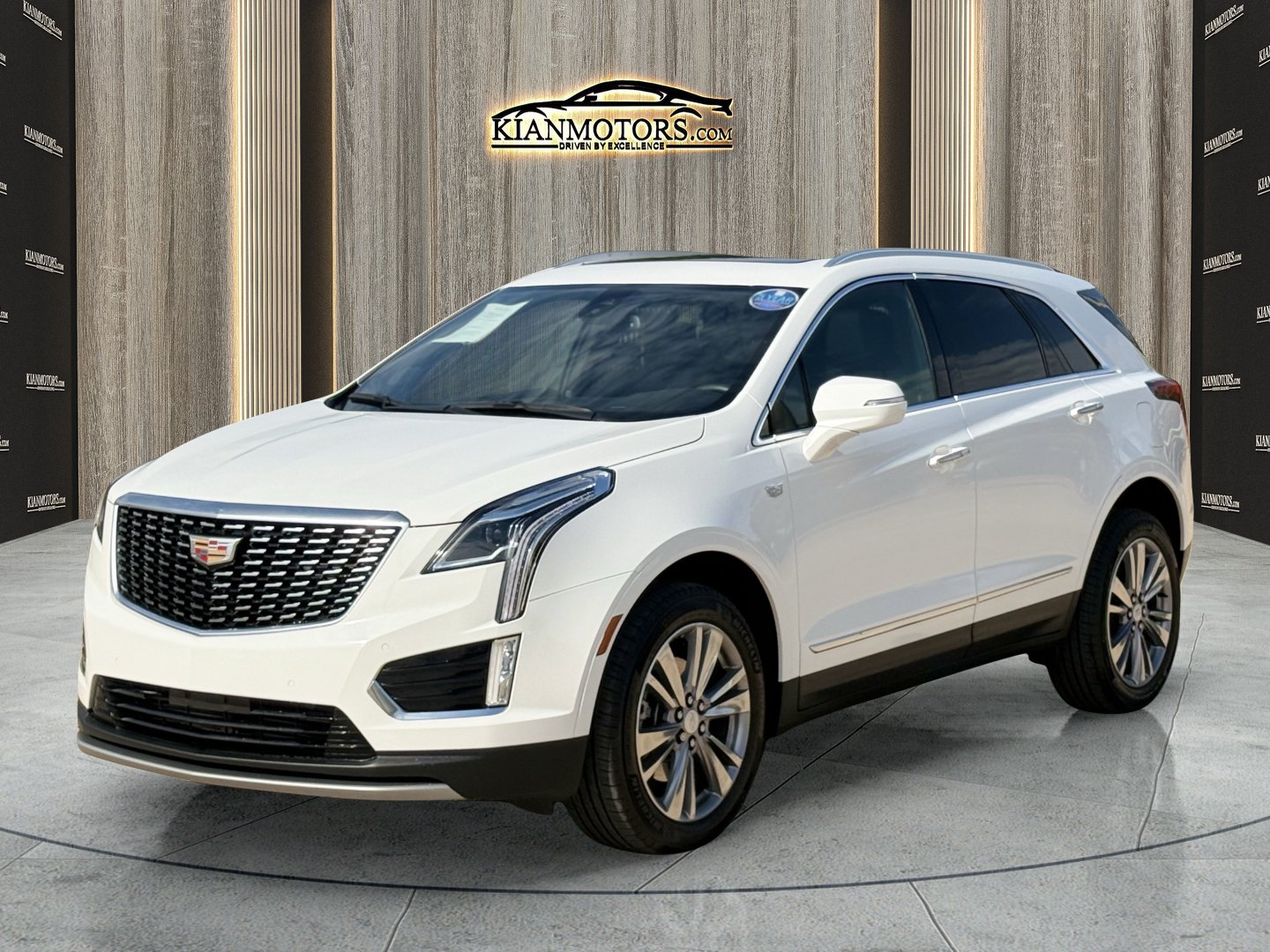 Used 2024 CADILLAC XT5 FWD Premium Luxury SUV