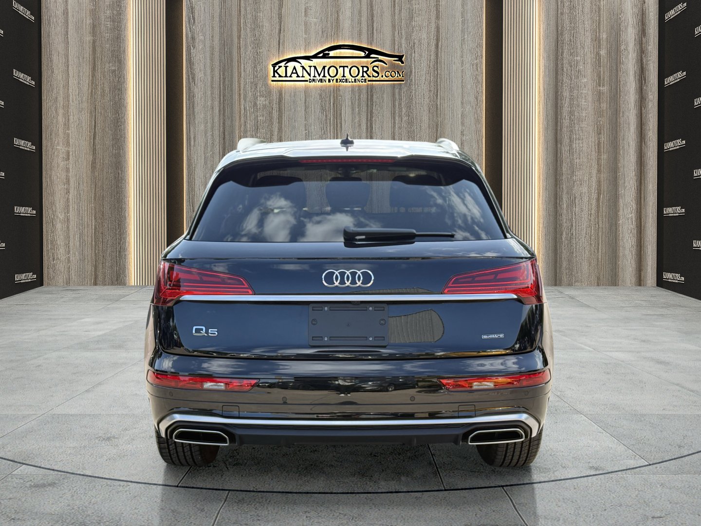 2024 Audi Q5 Premium - Photo 6