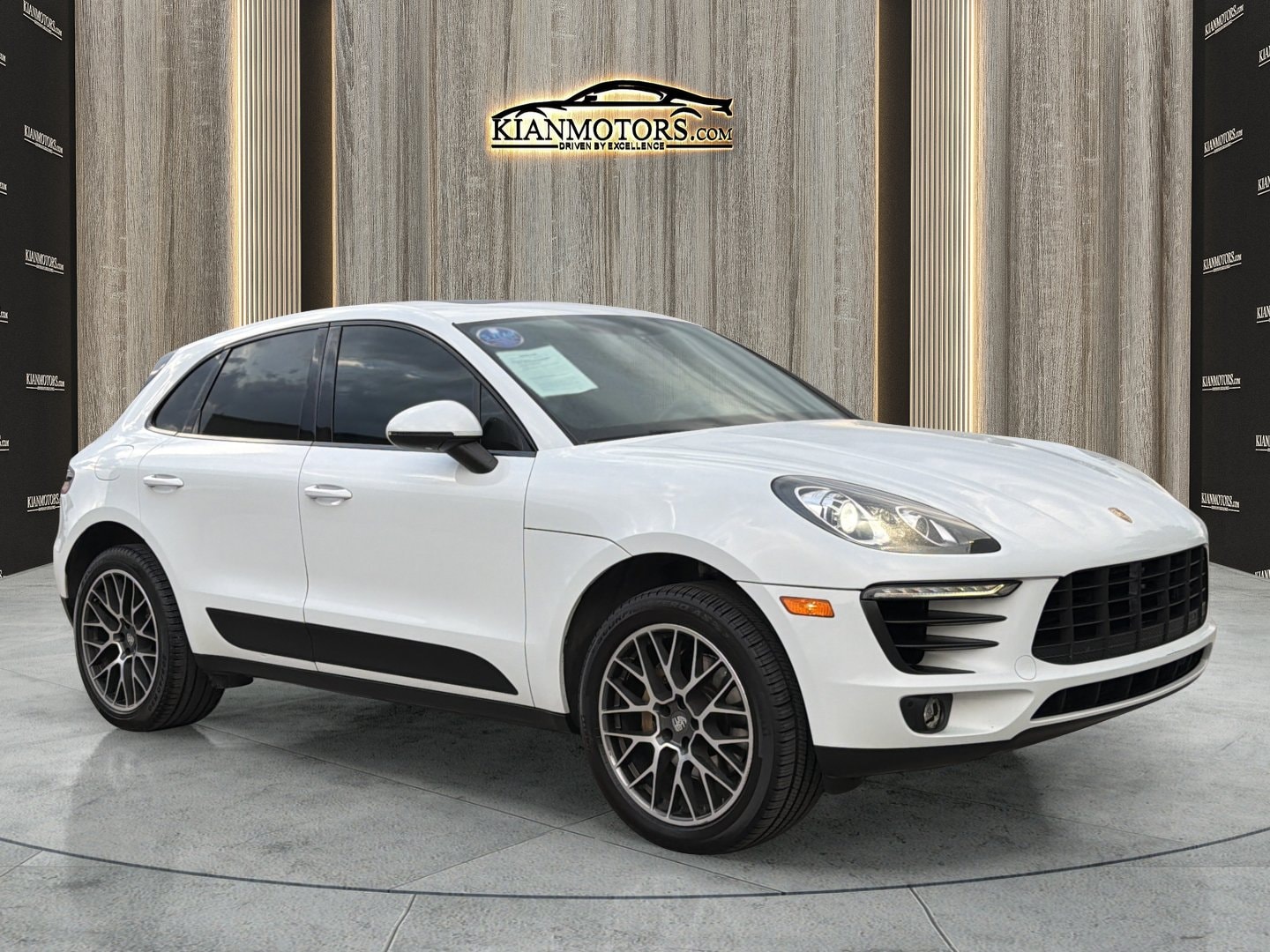 2018 Porsche Macan