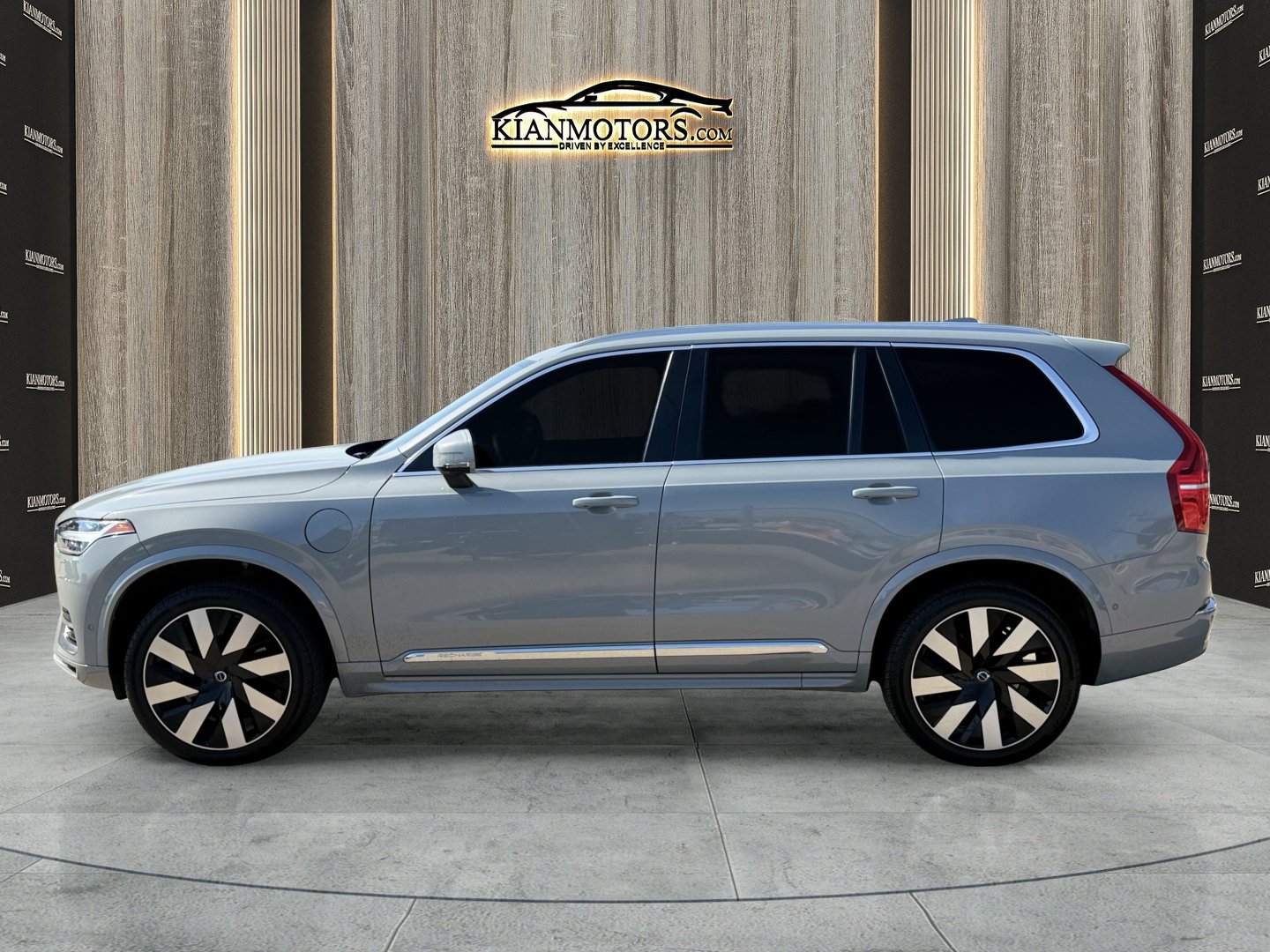 2024 Volvo XC90 4