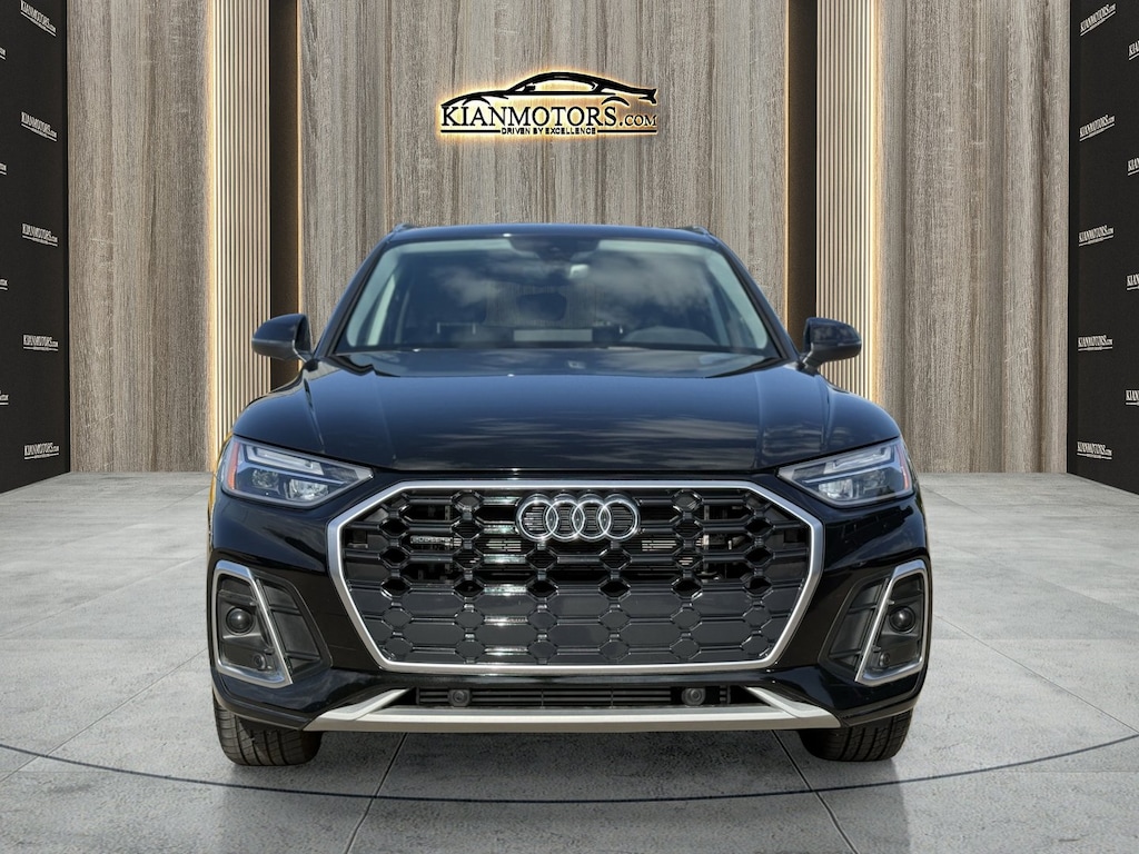 Used 2024 Audi Q5 S line Premium S line Premium 55 TFSI e quattro
