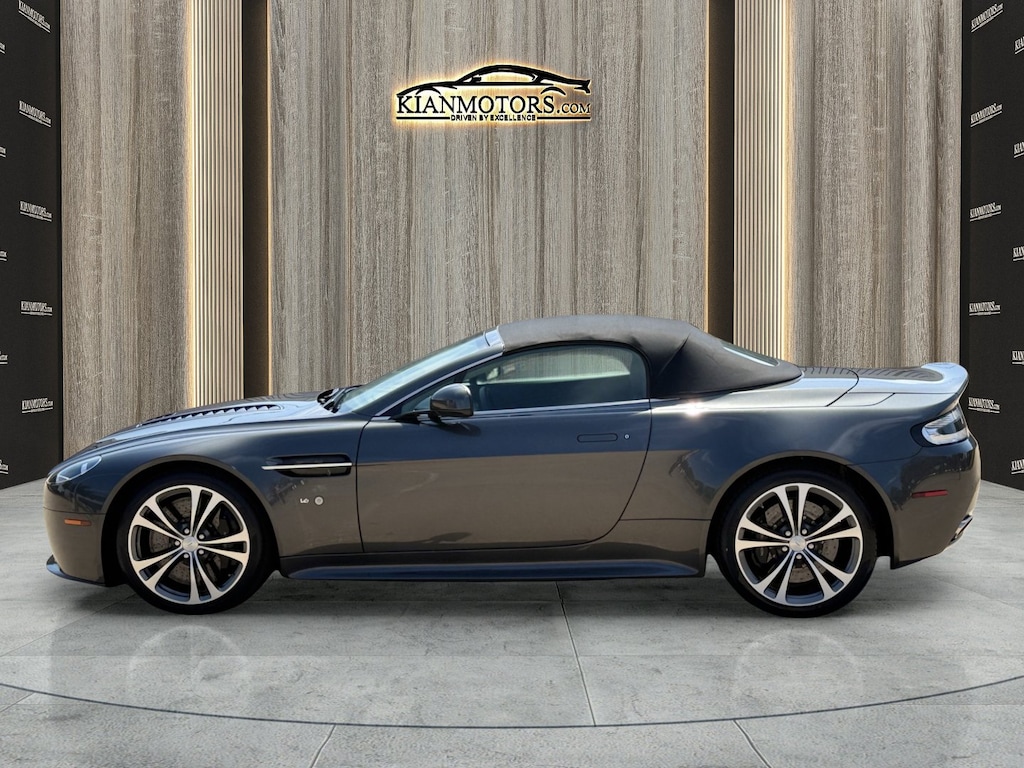 Used 2015 Aston Martin V12 Vantage S Convertible
