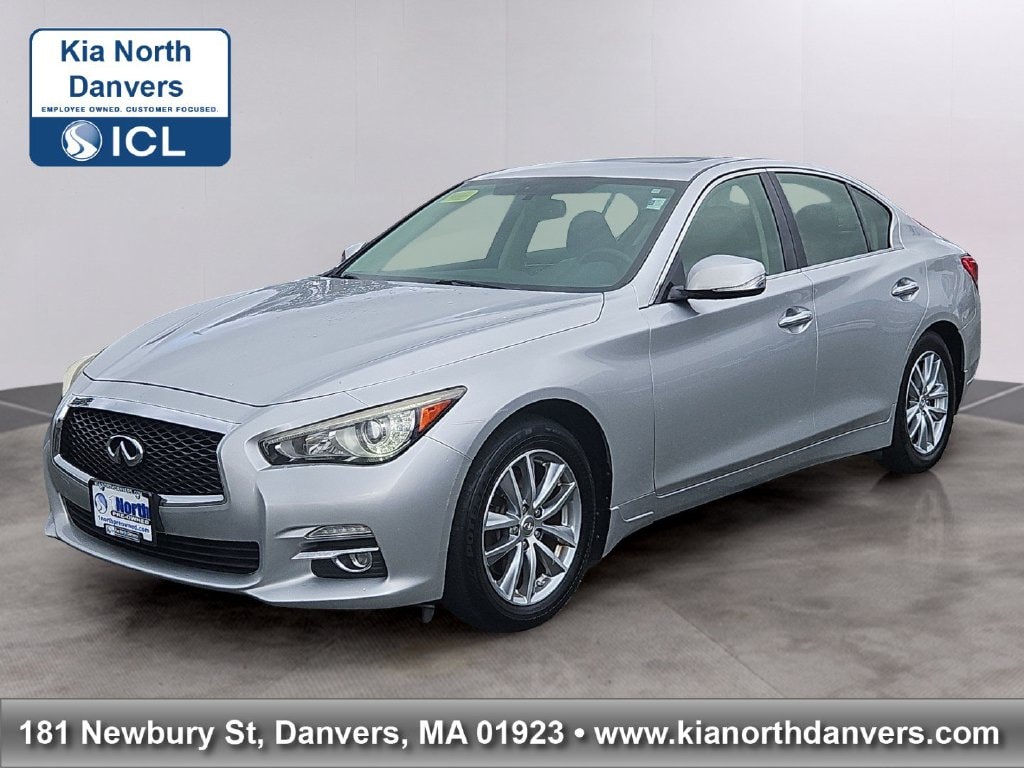 2017 INFINITI Q50