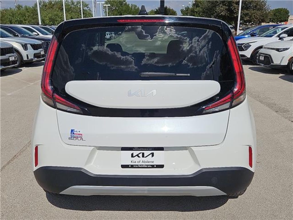 Certified 2024 KIA Soul LX (IVT) Hatchback