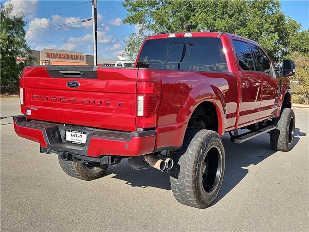 Used 2021 Ford F-250 Lariat 4x4 Crew Cab 6.75 ft. box 160 in. WB SRW Sedan