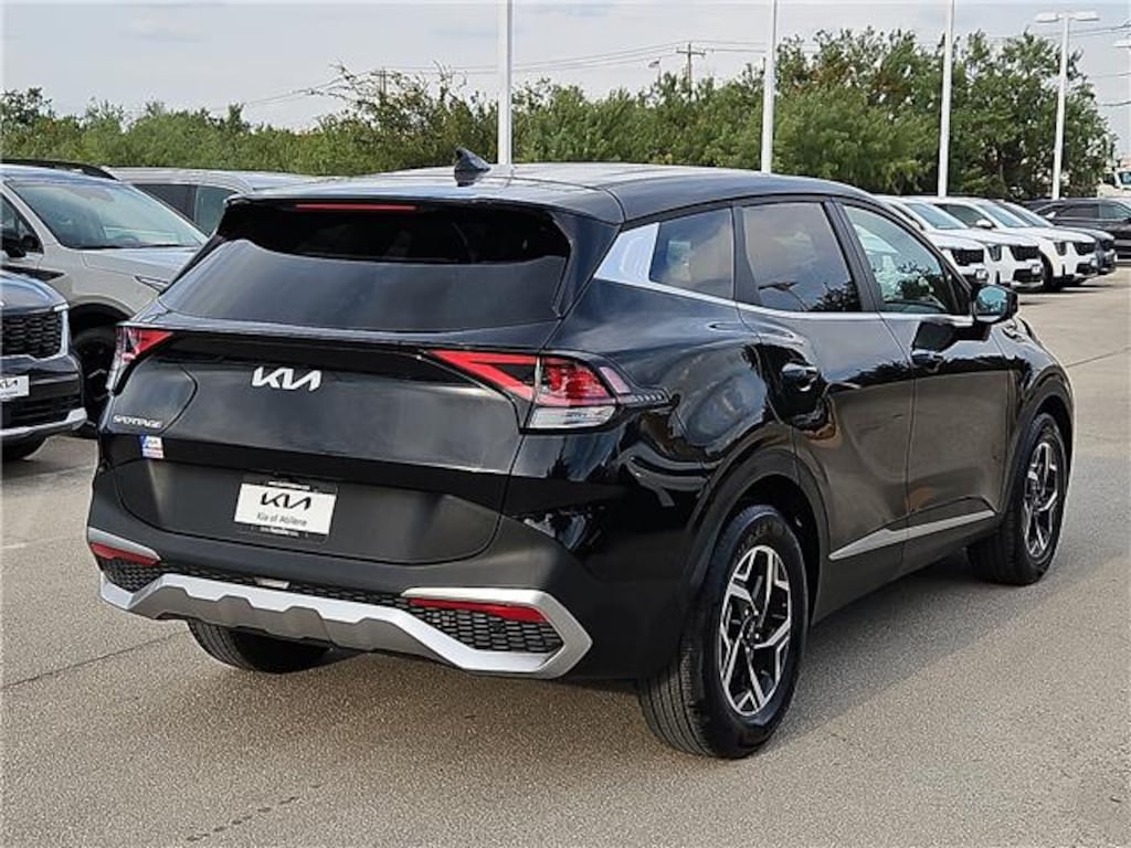 Certified 2025 KIA Sportage LX Front-Wheel Drive