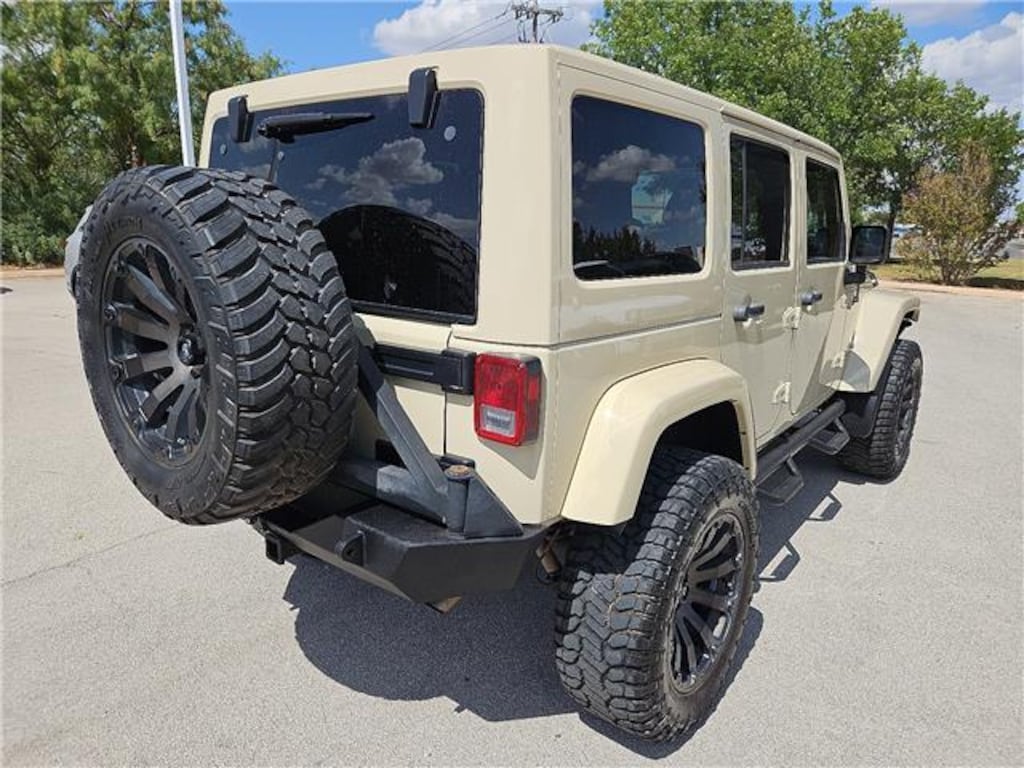 Used 2012 Jeep Wrangler Unlimited Rubicon 4x4