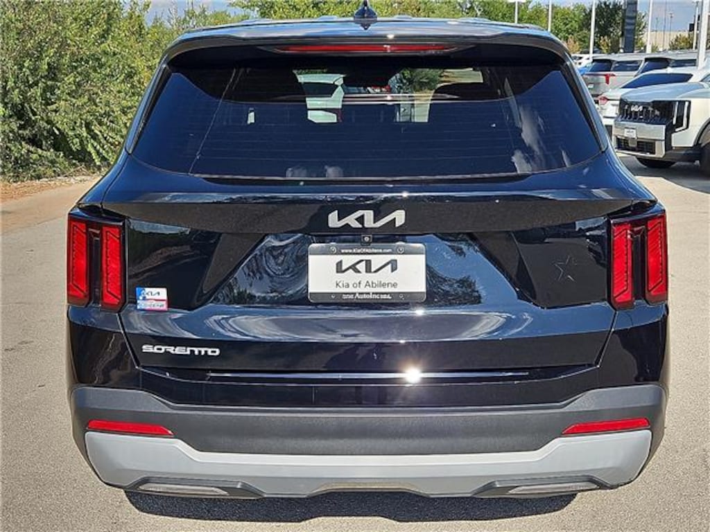 Certified 2025 KIA Sorento LX Front-Wheel Drive