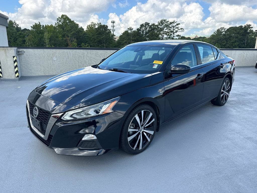 Used 2021 Nissan Altima 2.5 SR Sedan