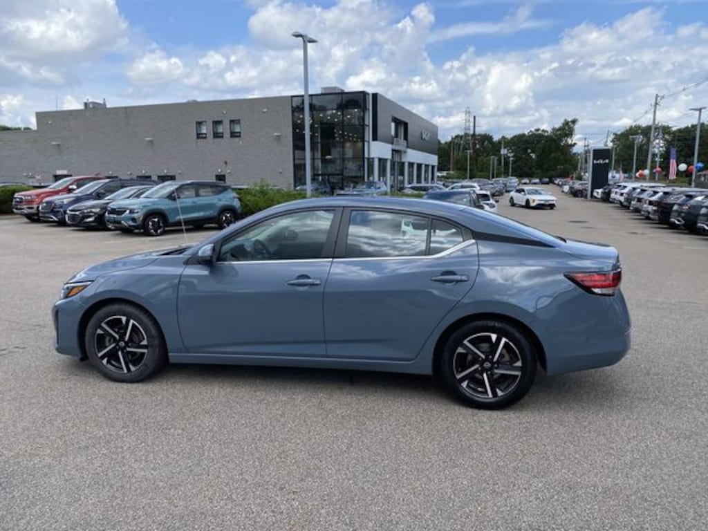Used 2024 Nissan Sentra SV Sedan