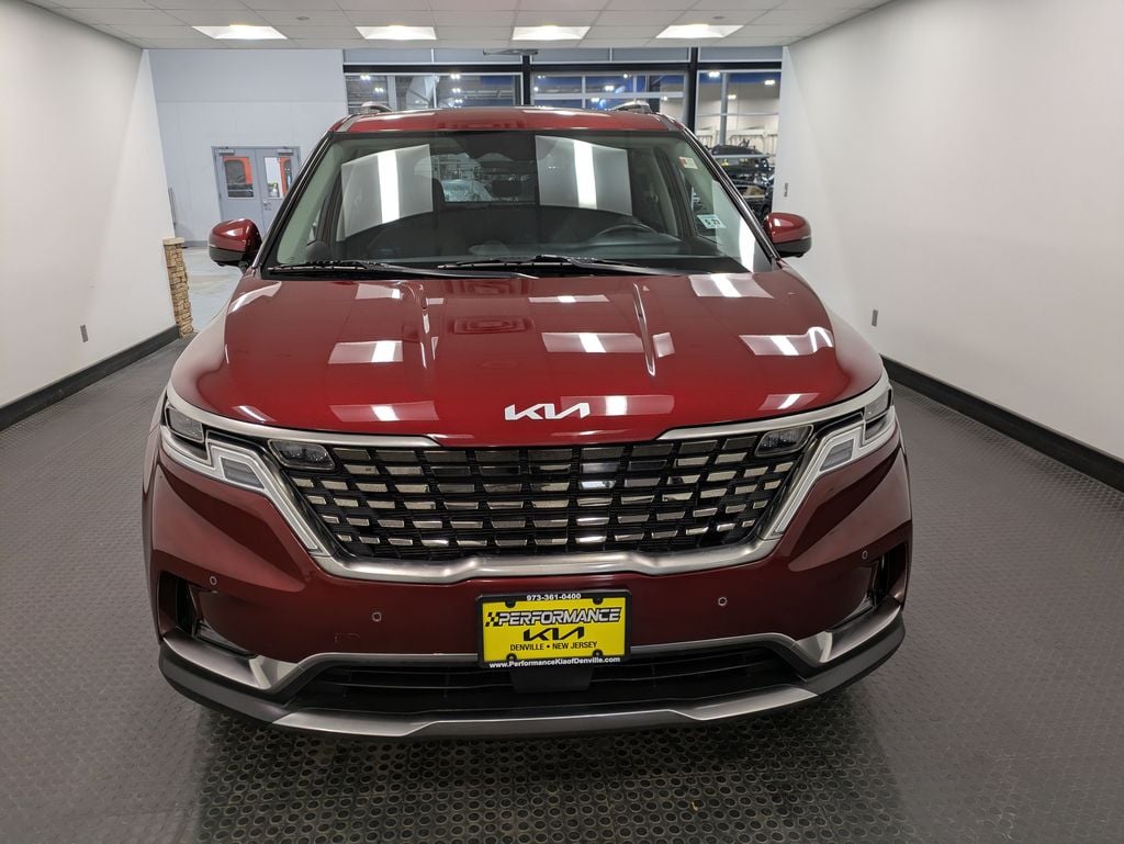 Certified 2024 Kia Carnival SX Prestige Minivan/Van