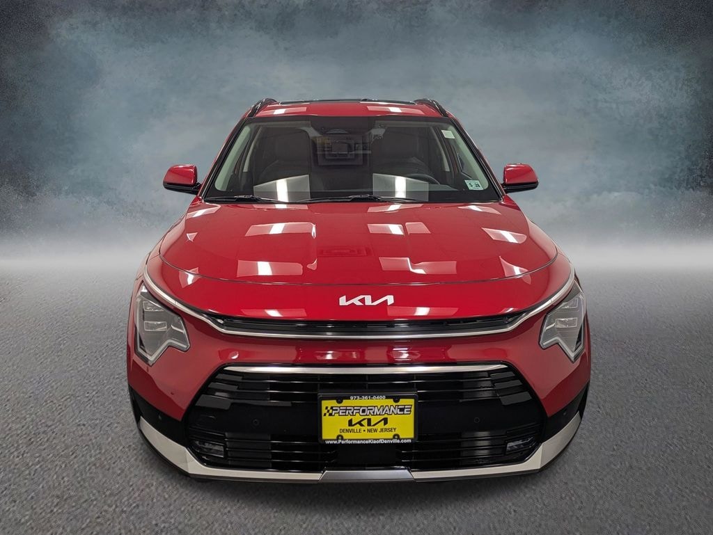 Certified 2023 Kia Niro SX Touring SUV