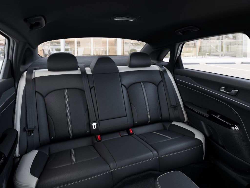 2026 Kia K5 GT-Line - Photo 16