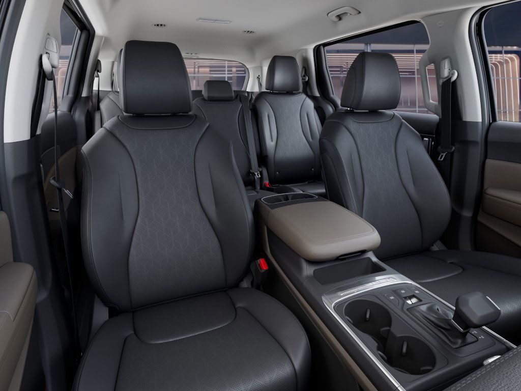 2026 Kia Carnival LXS - Photo 15