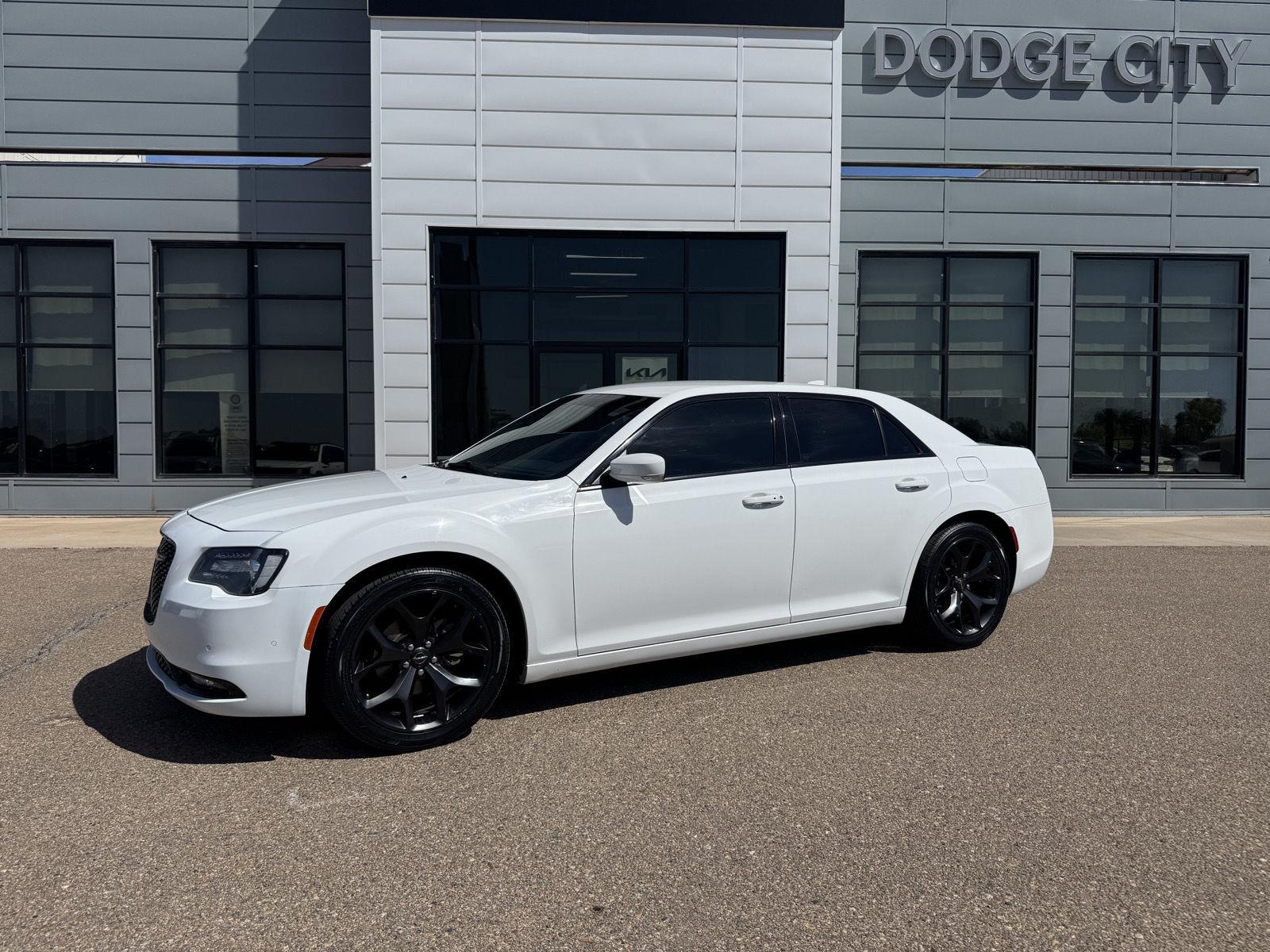 2021 Chrysler 300