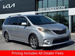 2015 Toyota Sienna SE Minivan/Van