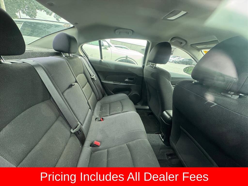 Used 2015 Chevrolet Cruze 1LT Auto Sedan