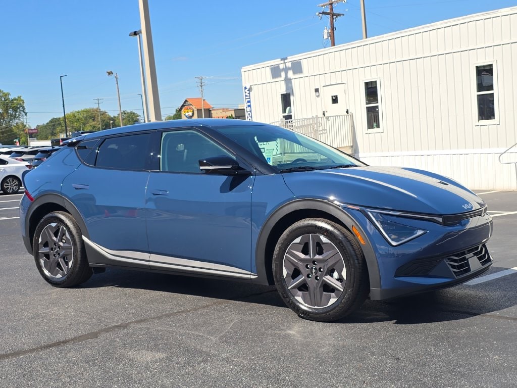 2026 Kia EV6 Light L/R