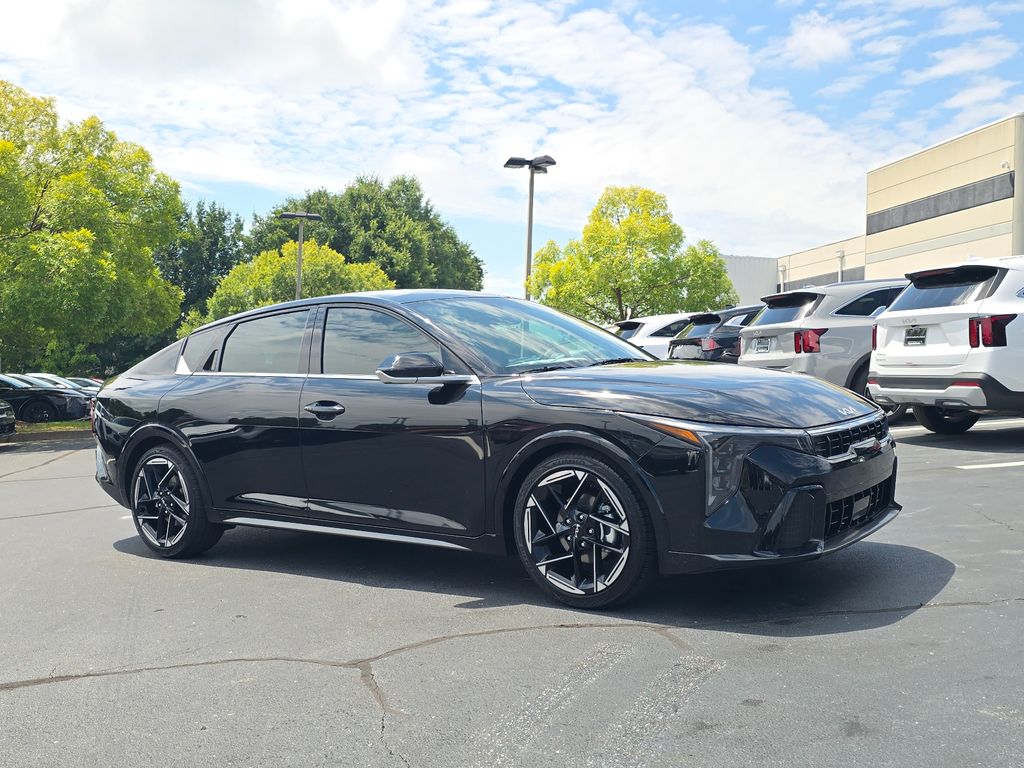 New 2026 Kia K4 GT-Line Sedan