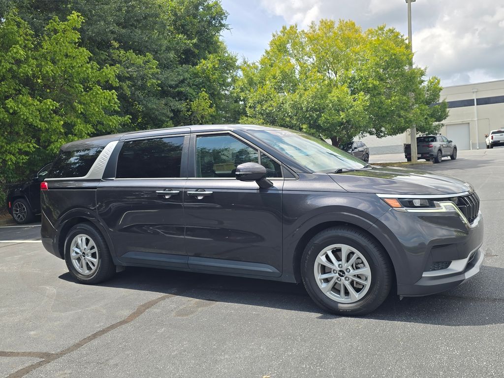 2024 Kia Carnival
