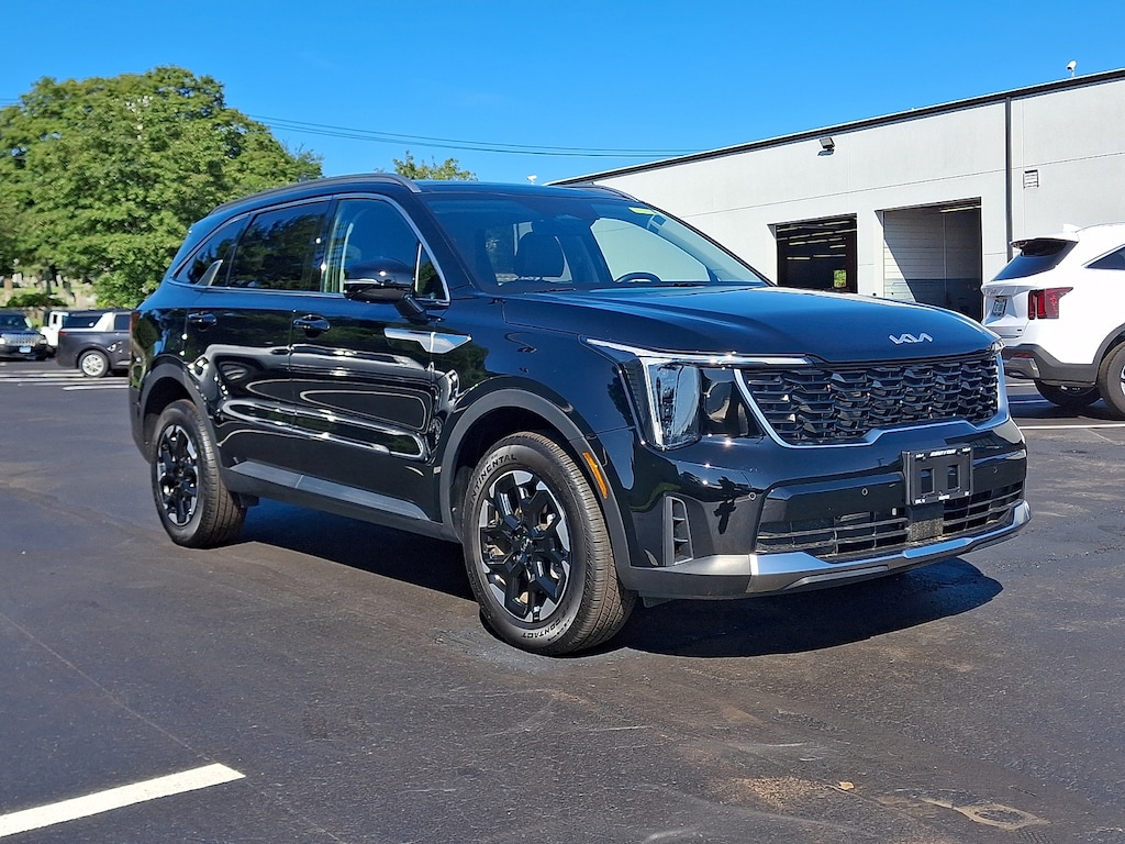 Certified 2026 Kia Sorento S WAGON