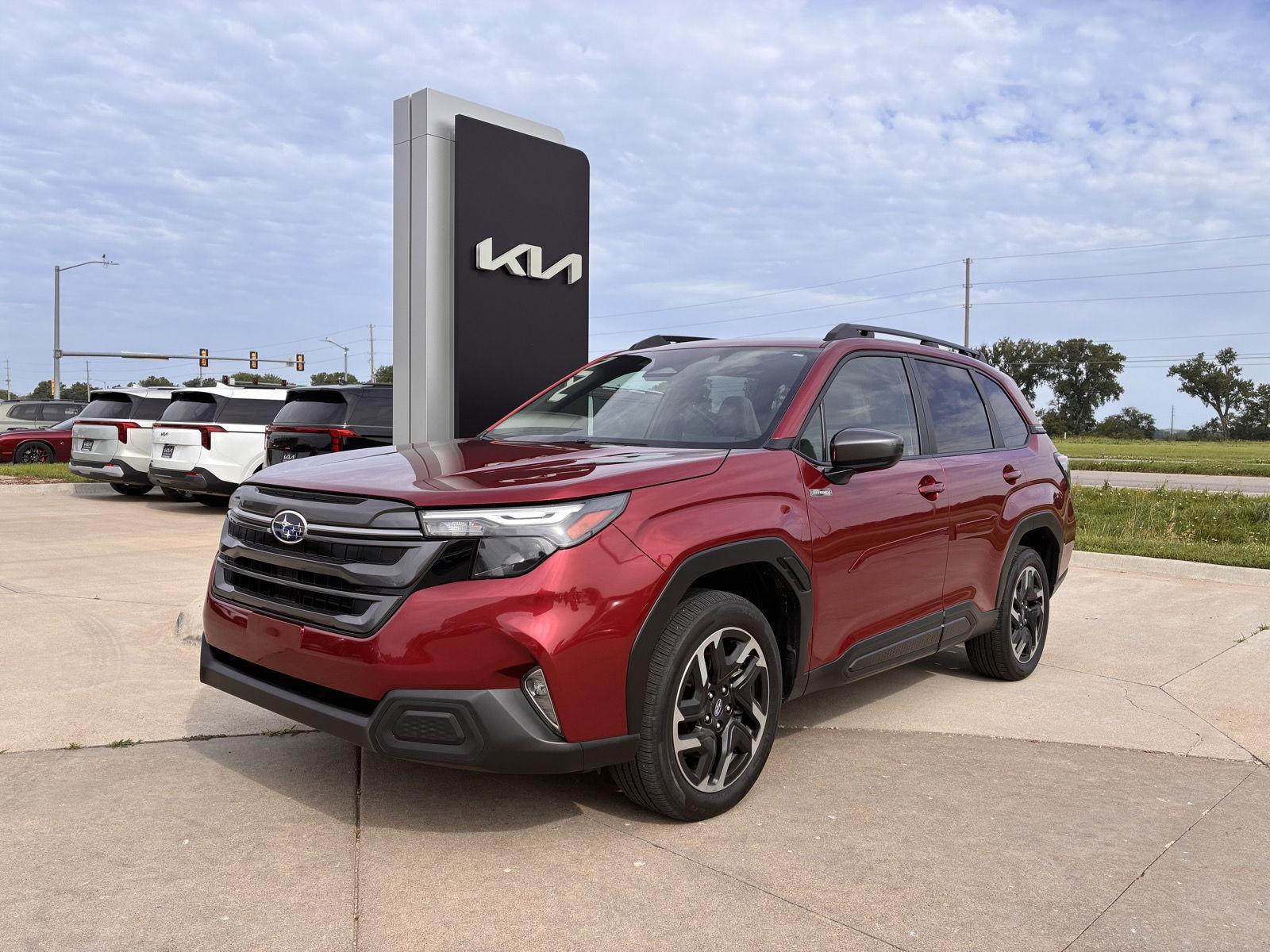 2025 Subaru Forester Premium