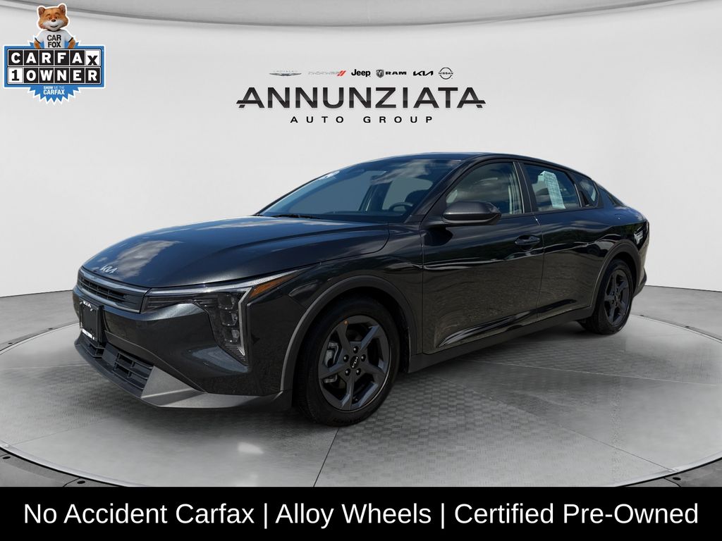 2025 Kia K4 LXS