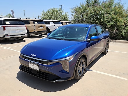 2025 Kia K4 LXS (IVT) Sedan