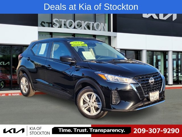 2024 Nissan Kicks S