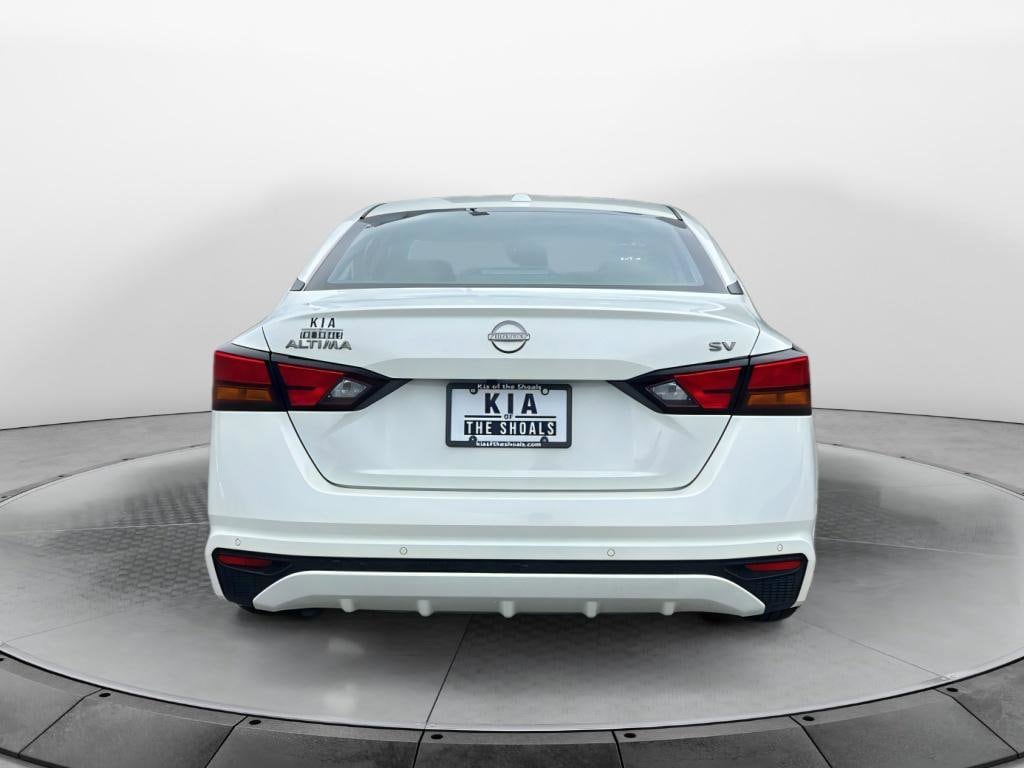 Used 2024 Nissan Altima 2.5 SV Sedan