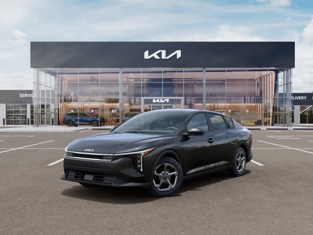 New 2026 Kia K4 LXS Sedan