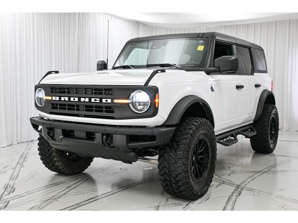 Used 2023 Ford Bronco SUV