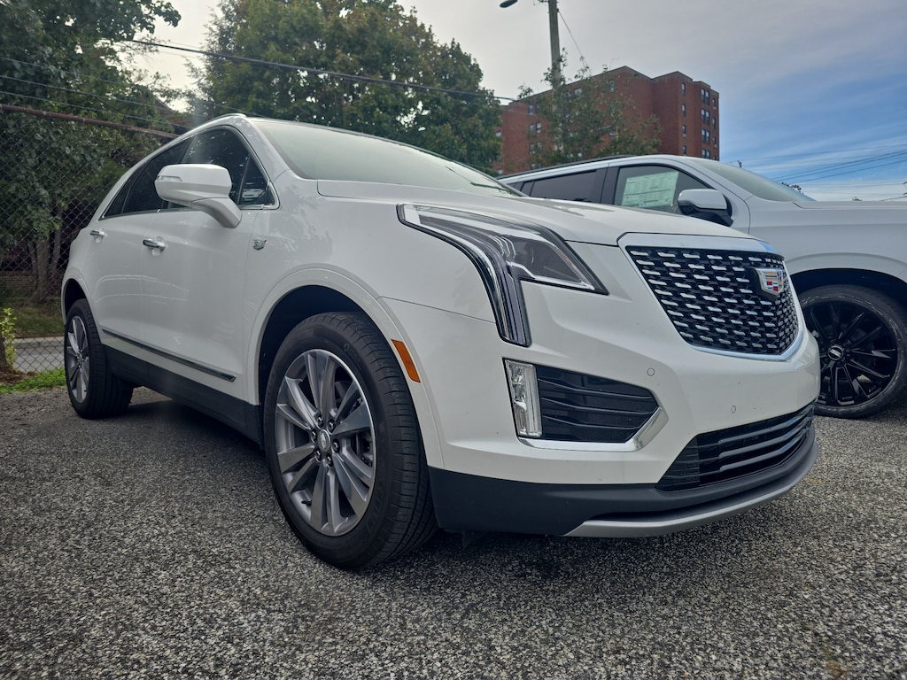 Used 2025 CADILLAC XT5 Premium Luxury SUV