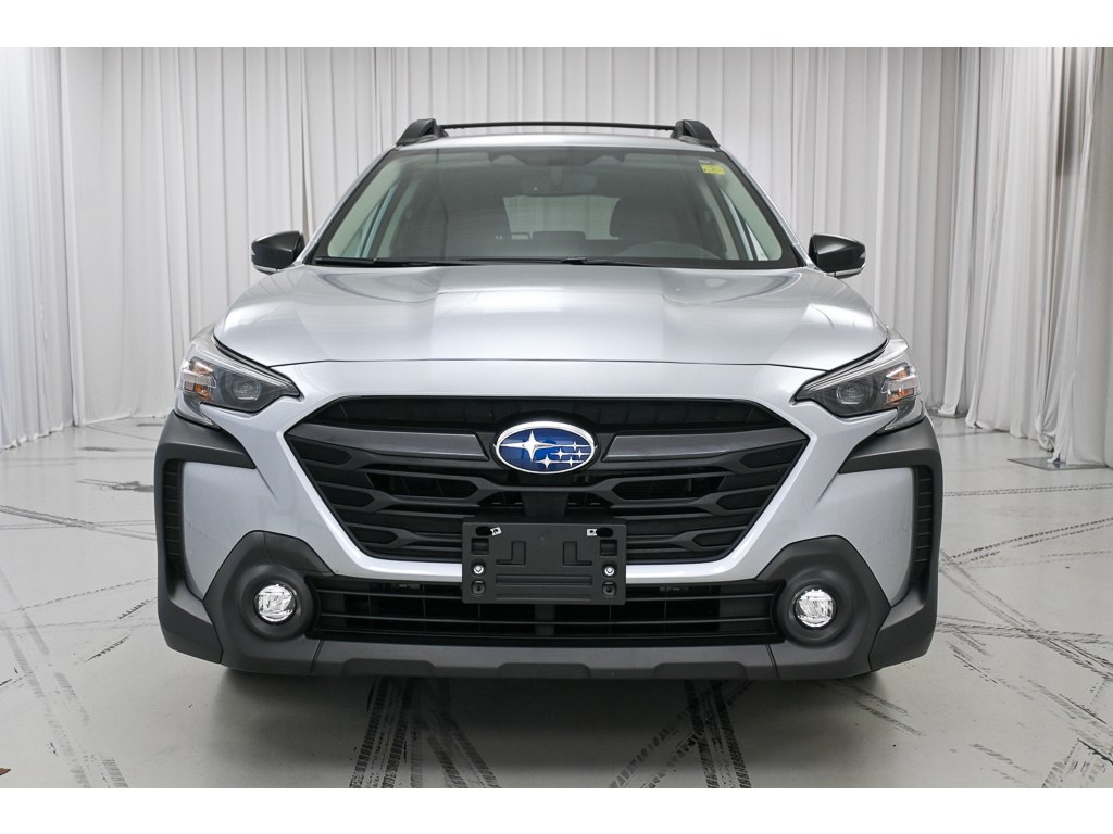 Used 2025 Subaru Outback Premium SUV