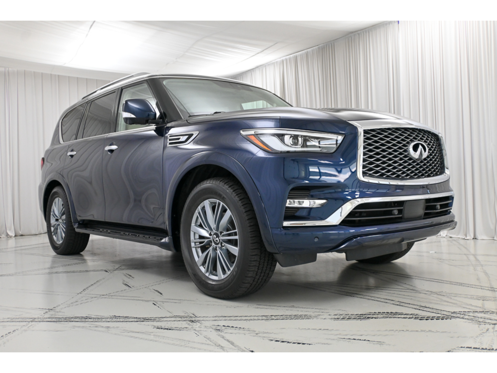 Used 2022 INFINITI QX80 LUXE SUV